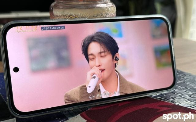 nothing phone review watching
